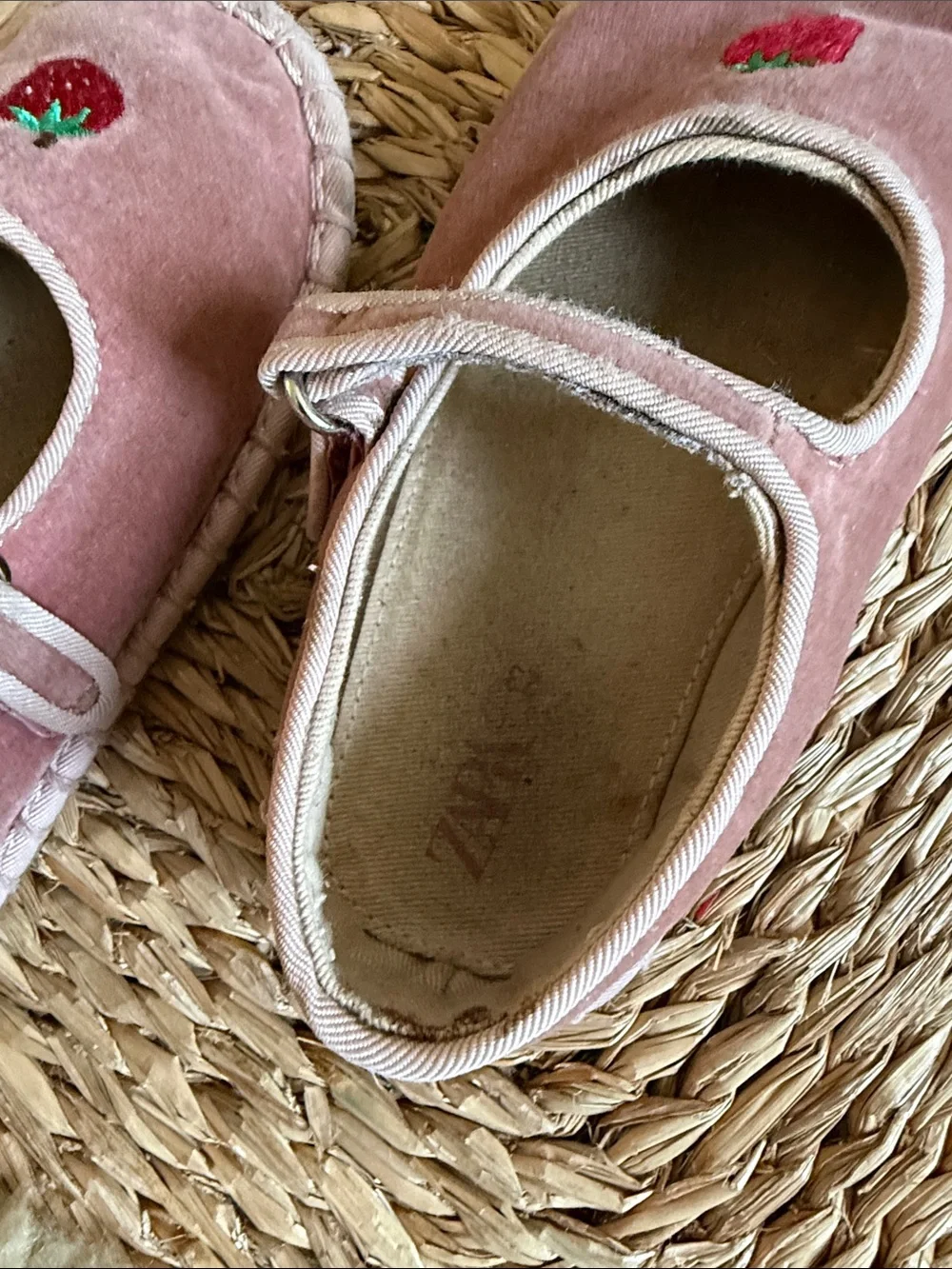 Toddler Girl Zara Pink Velvet Mary Jane’s